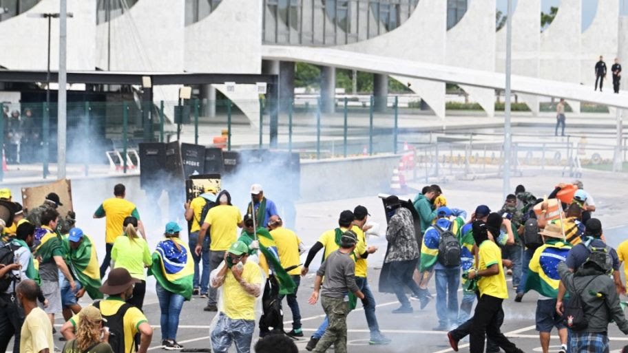 La comunidad internacional reacciona a los disturbios en Brasil