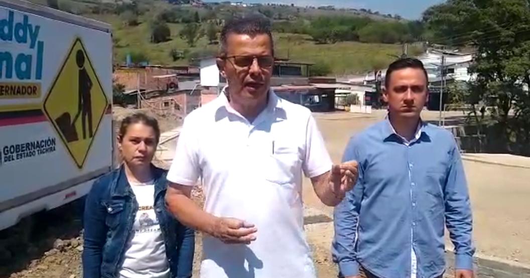 avanza los trabajos en La Chicharronera, tramo que divide a San Cristóbal con los Capachos y la Frontera en la Troncal 005.