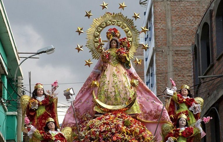 2 de febrero día de la Virgen de la Candelaria y de luz